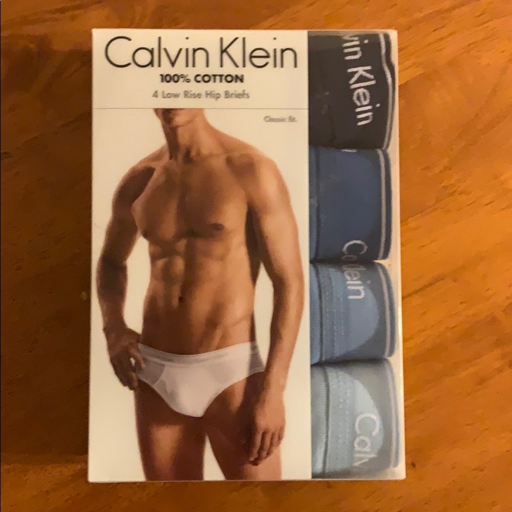 Calvin Klein 4 Low Rise Hip Briefs